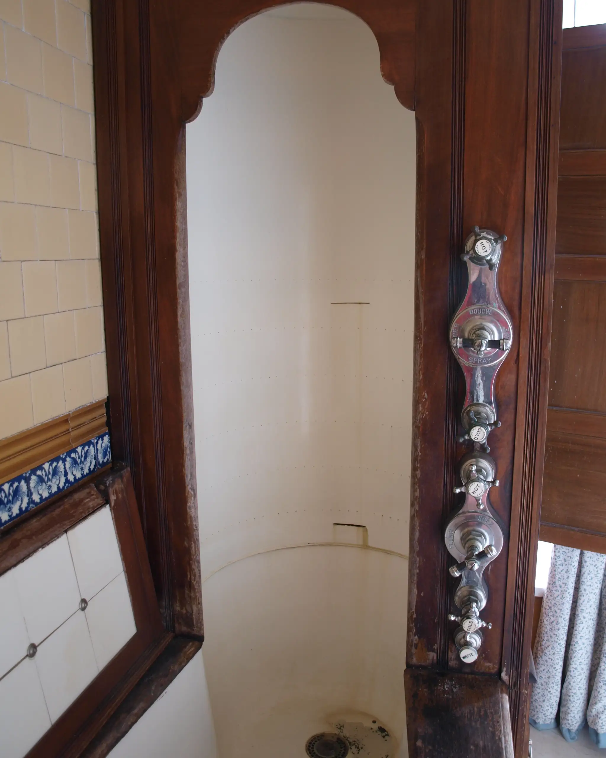 An Edwardian jacuzzi