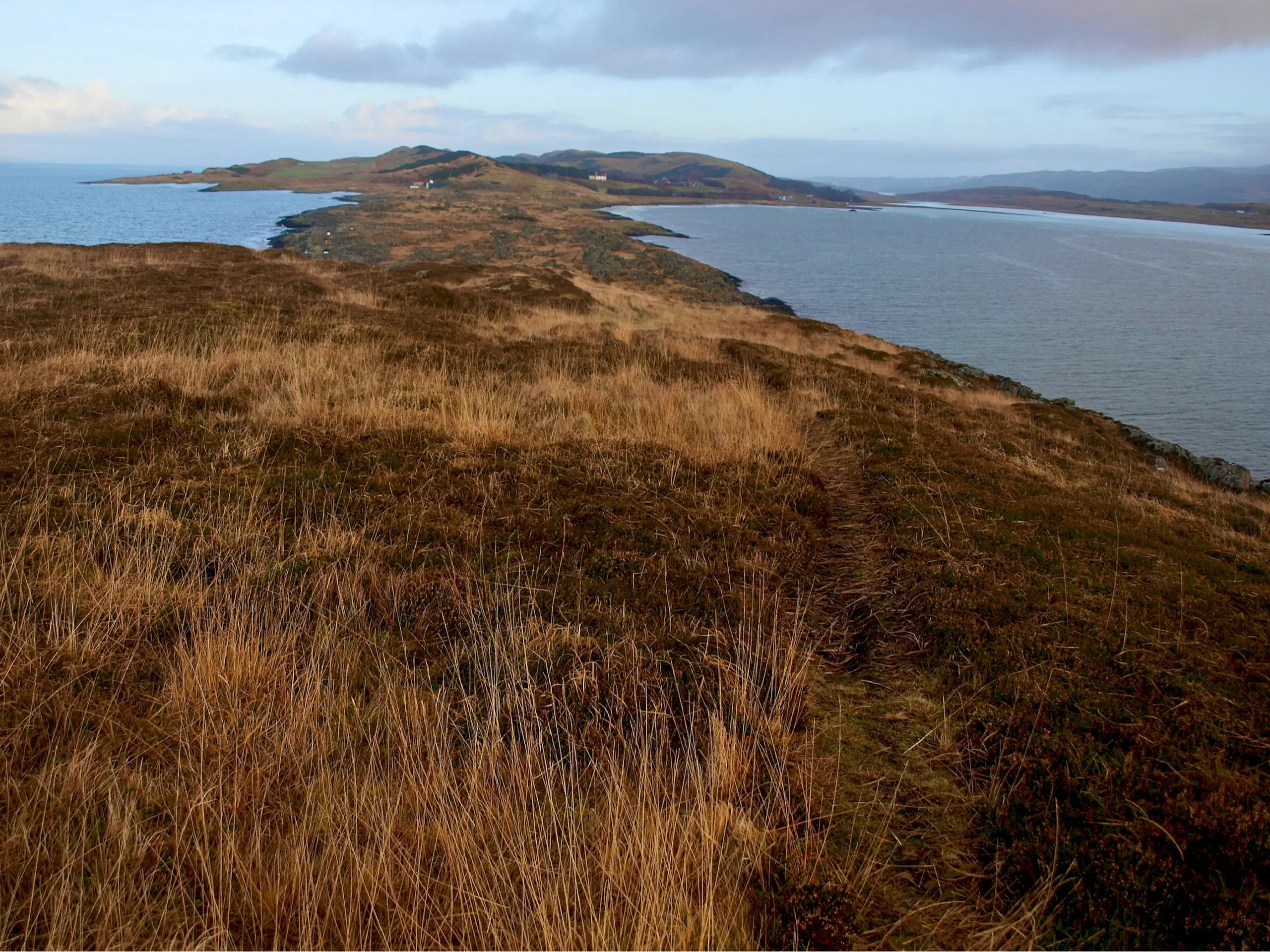 Looking north from Rubha na Cille