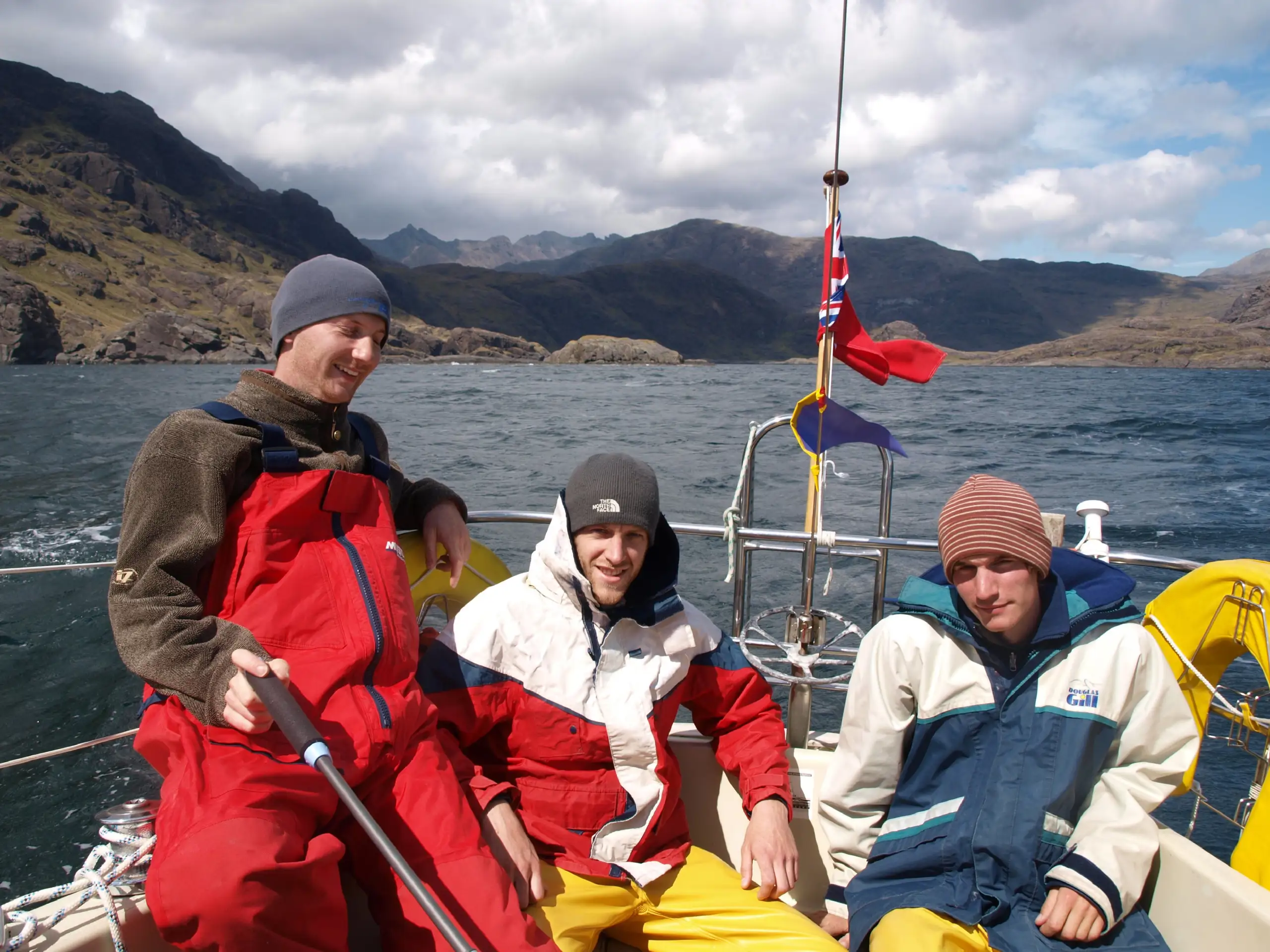 Leaving the anchorage