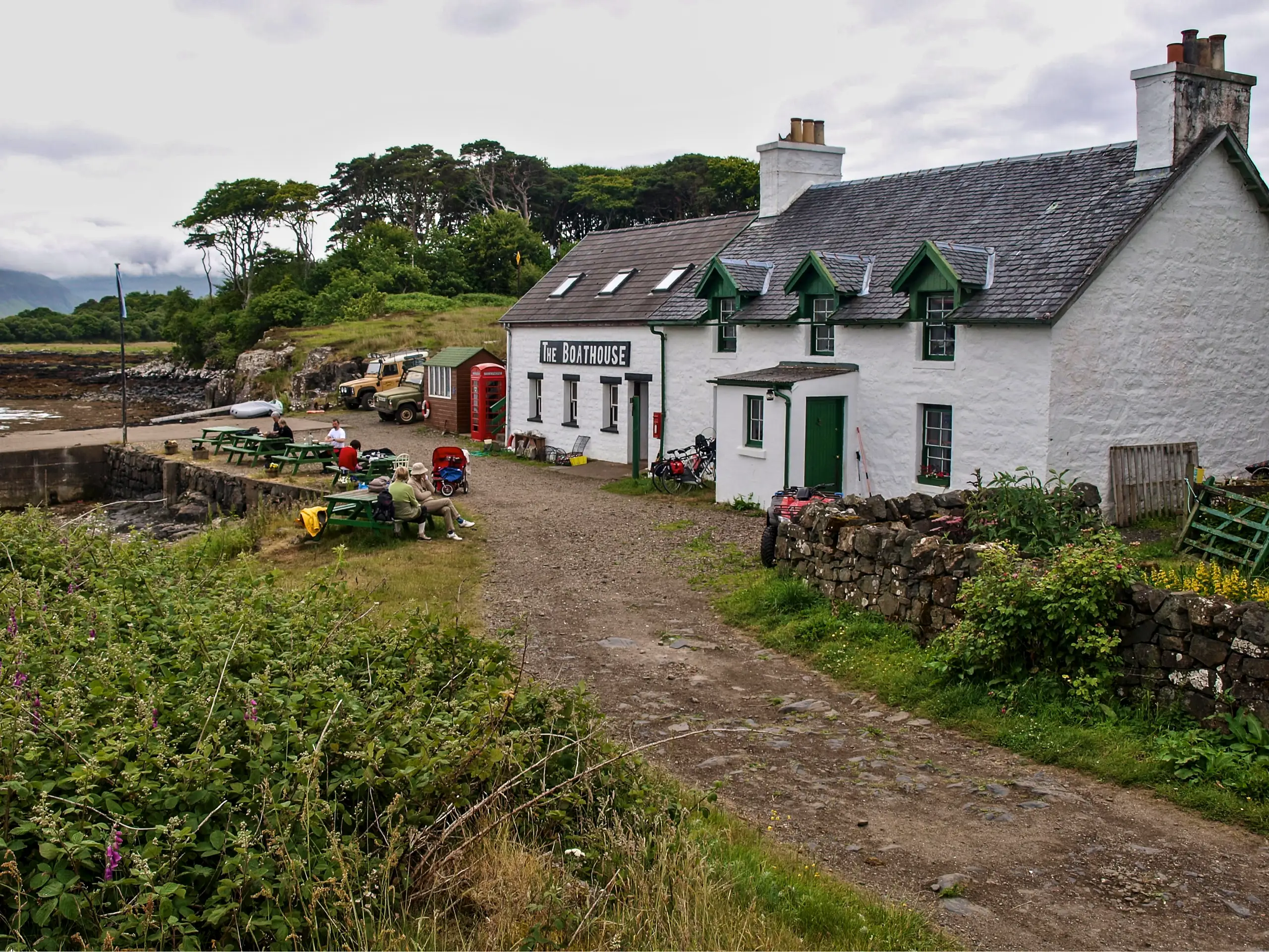 The Boathouse café