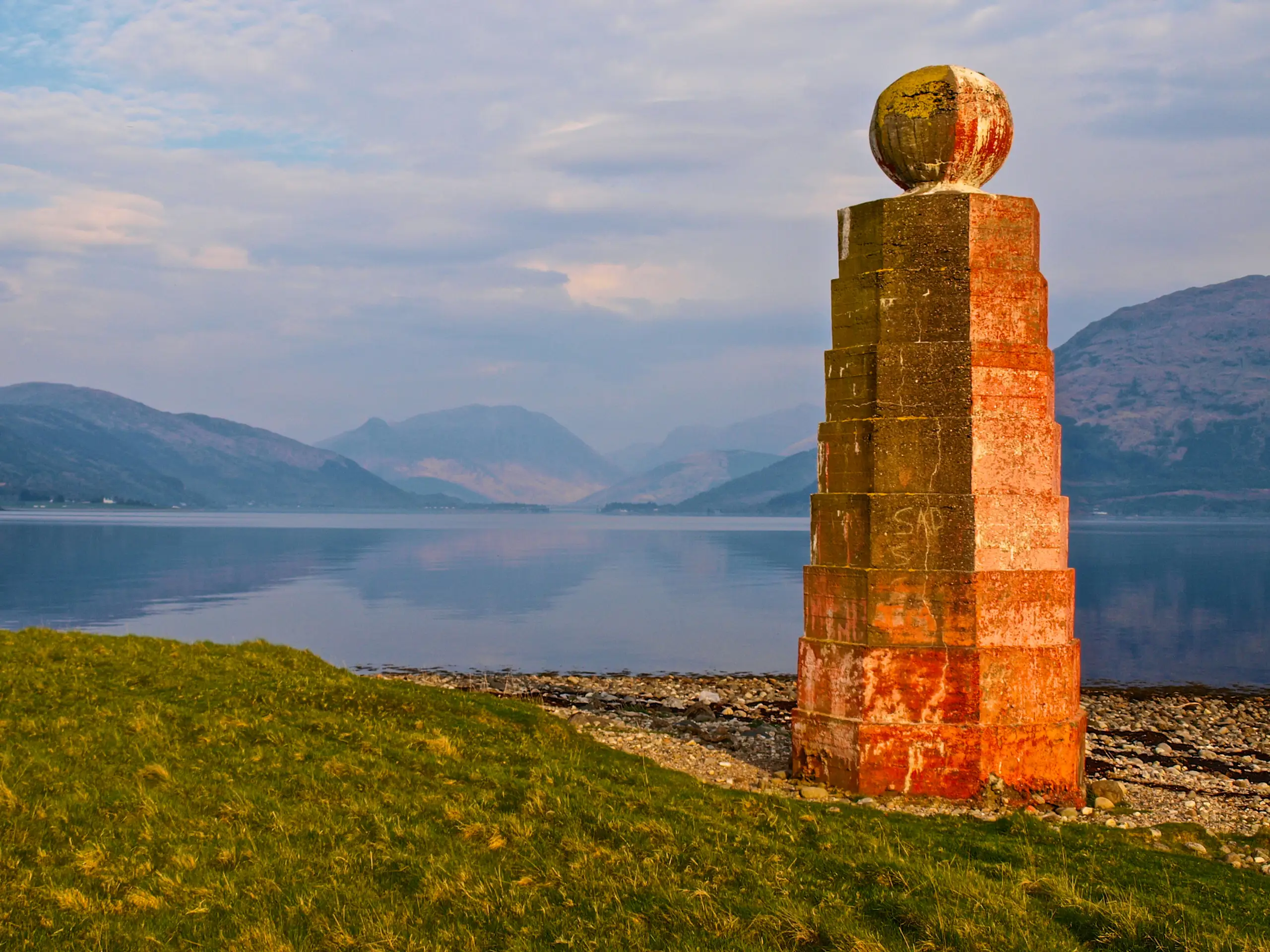 The unusual beacon